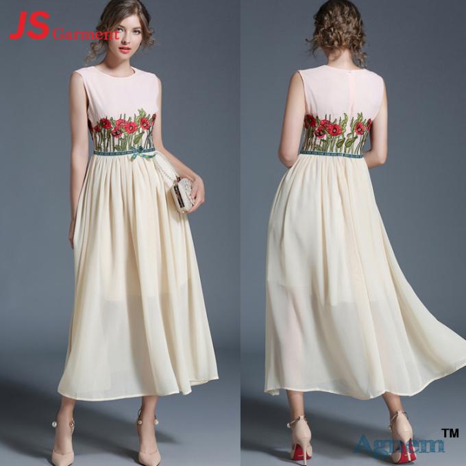JS 39-51886の夏によってカスタマイズされる女性の袖なしの刺繍の軽くて柔らかく長い服